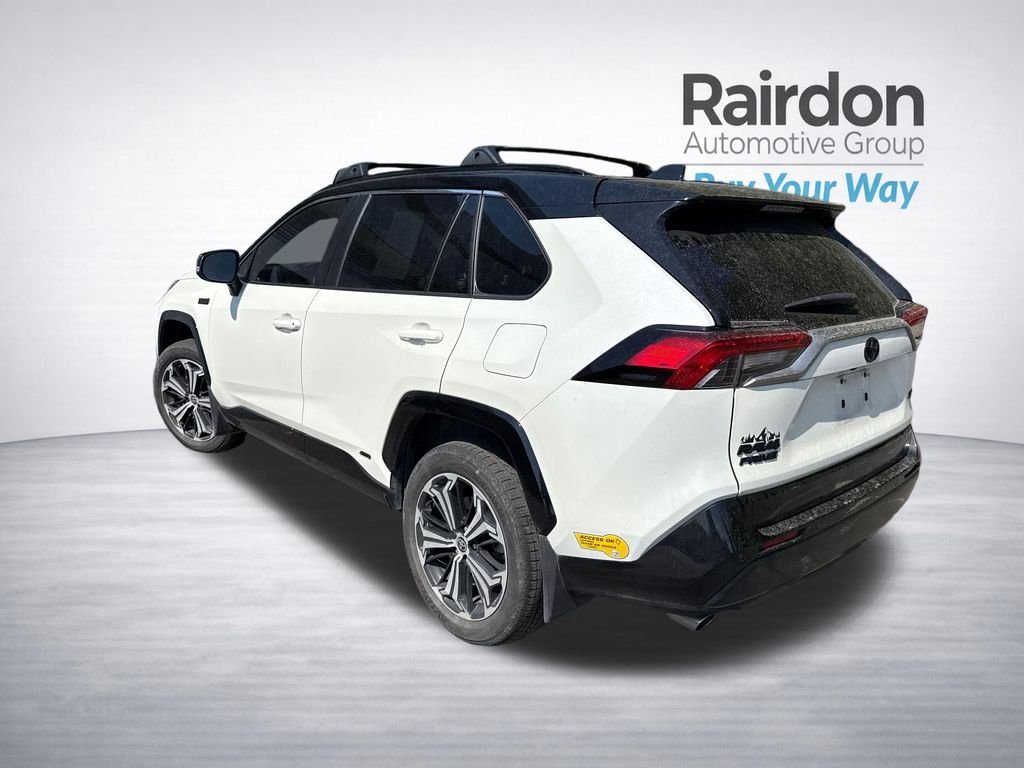Used 2022 White Toyota XSE image 6