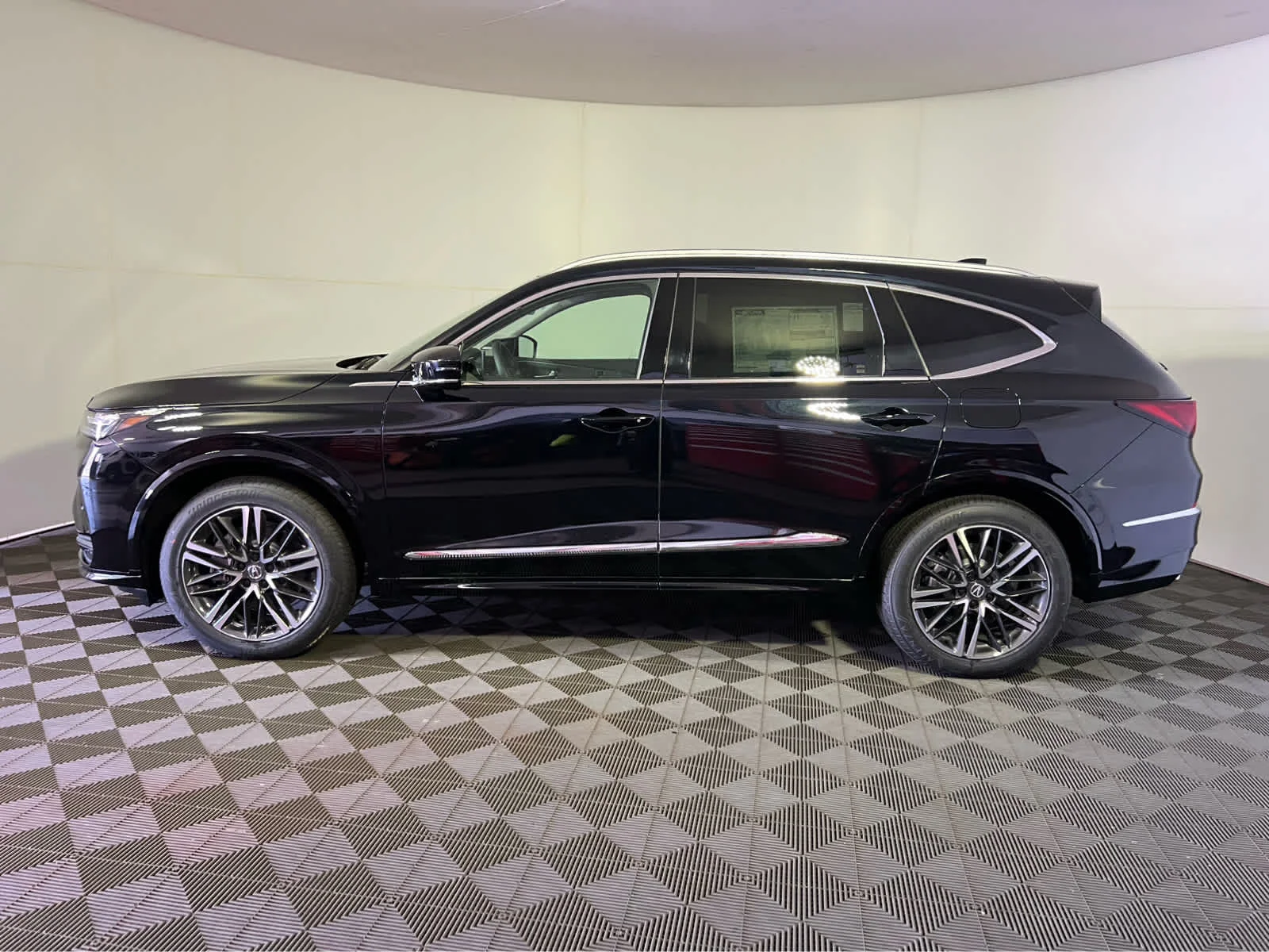New 2026 Majestic Black Pearl Acura w/Advance Package image 4