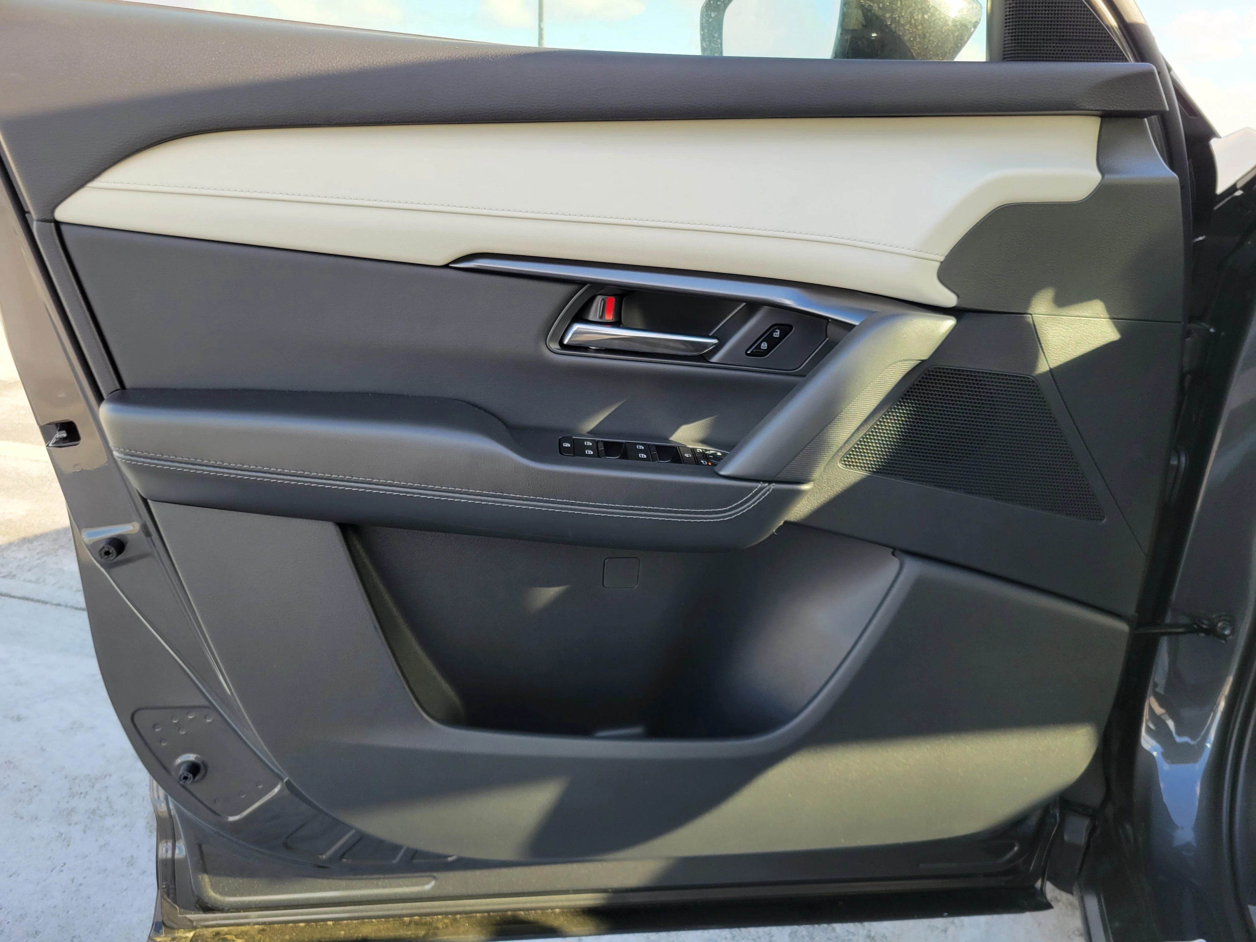 New 2026 Machine Gray Metallic Mazda 2.5 S Preferred AWD image 10