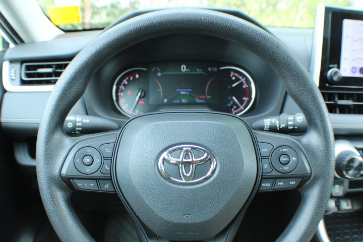 Used 2023 Ice Cap Toyota XLE image 9