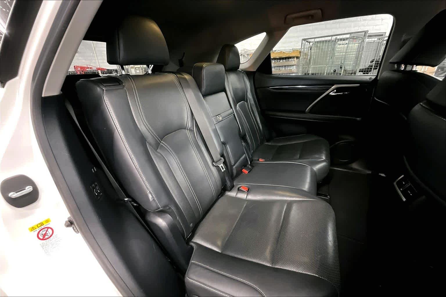Used 2018 Eminent White Pearl Lexus  image 21