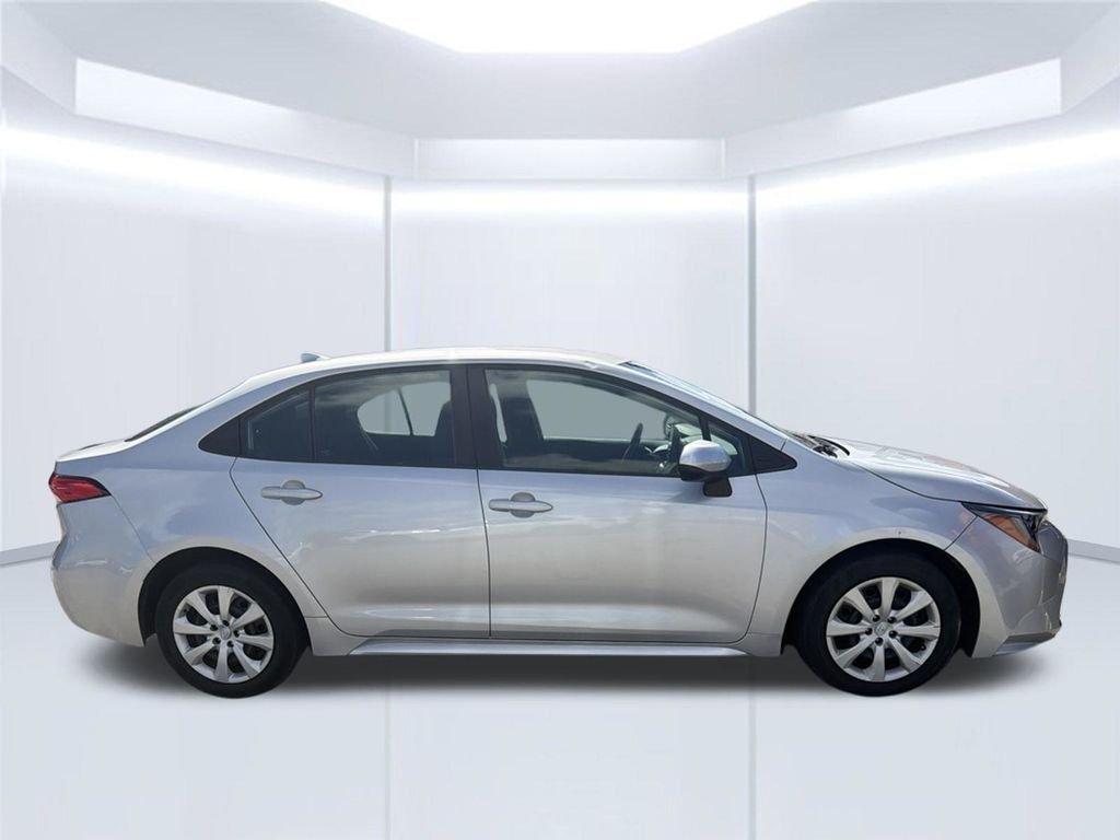 Used 2023 Silver Toyota LE image 9