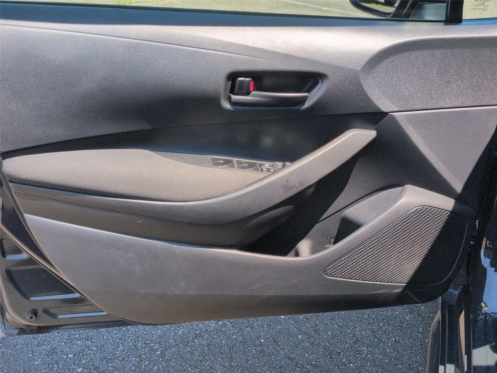 Used 2025 Underground Toyota LE image 15