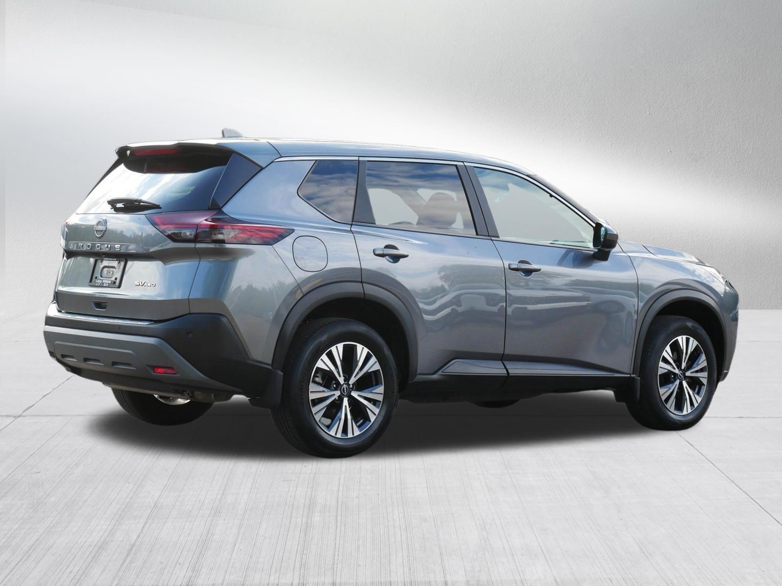 Certified Used 2023 Gun Metallic Nissan SV image 7