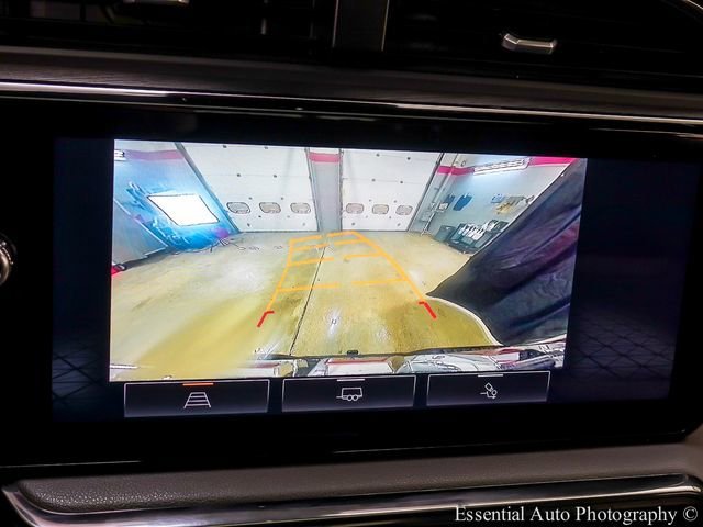 Certified Used 2022 Titanium Rush Metallic GMC AT4 image 16