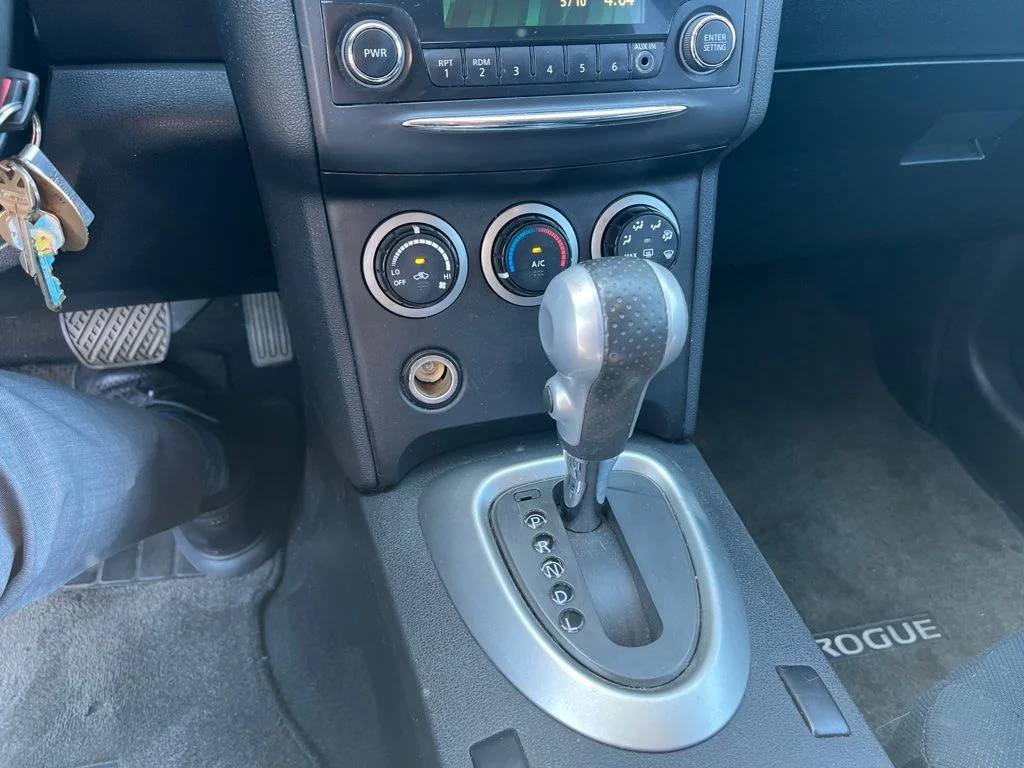 Used 2012 Silver Nissan S image 6