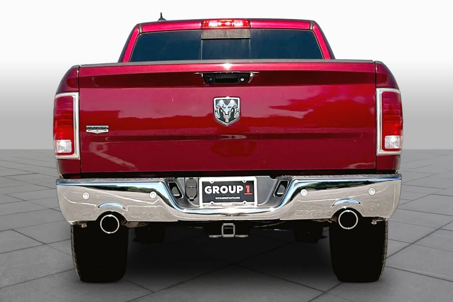 Used 2018 Delmonico Red Pearlcoat Ram Laramie image 5