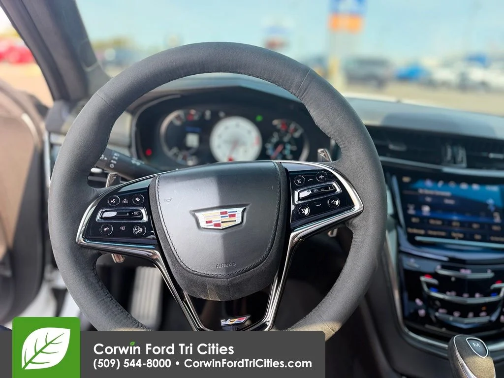 Used 2017 Crystal White Cadillac Base image 4