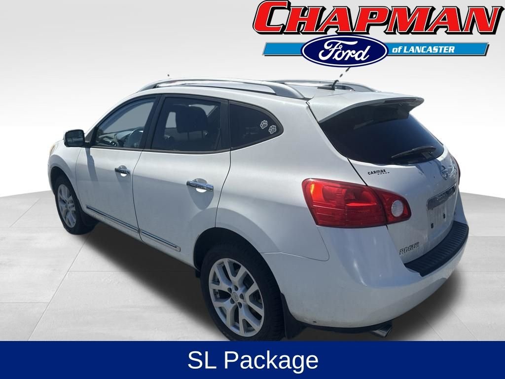 Used 2012 Pearl White Nissan SL image 2