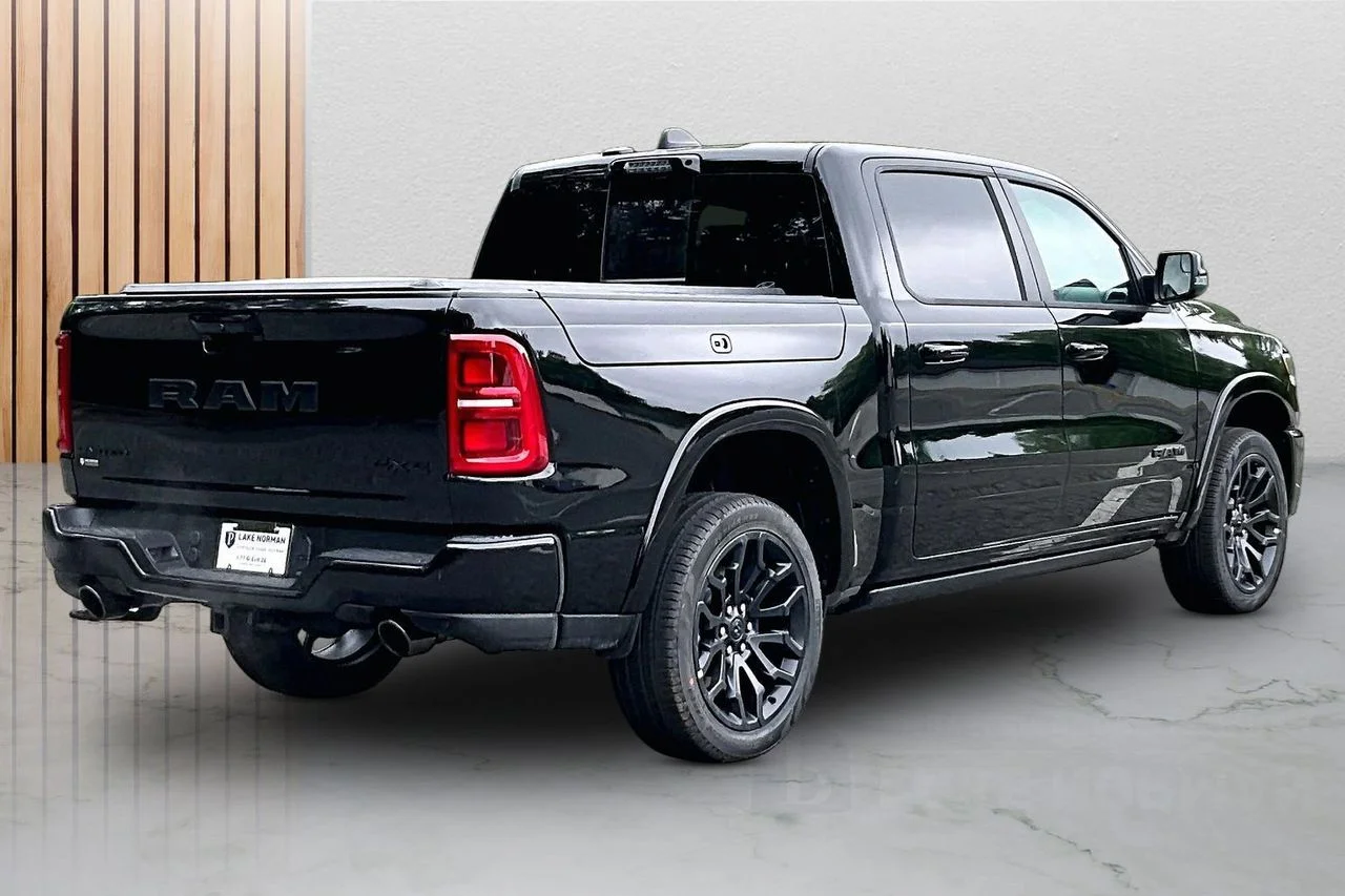 New 2026 Diamond Black Crystal Pearl-Coat Exterior Paint RAM Limited image 8