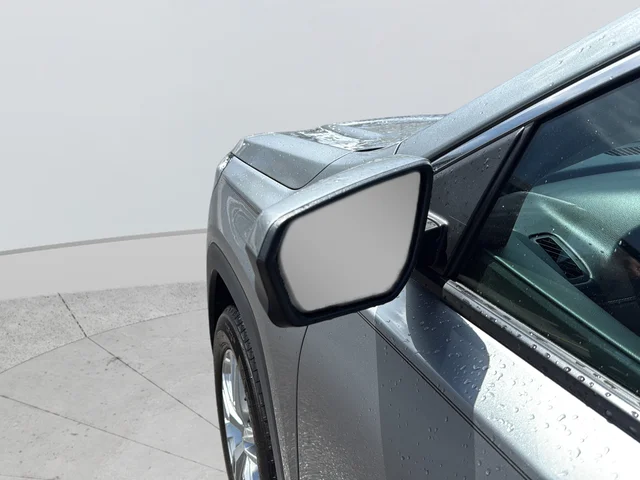 Used 2023 Silver GMC SLE image 14