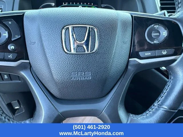 Used 2021 Silver Honda Touring image 12