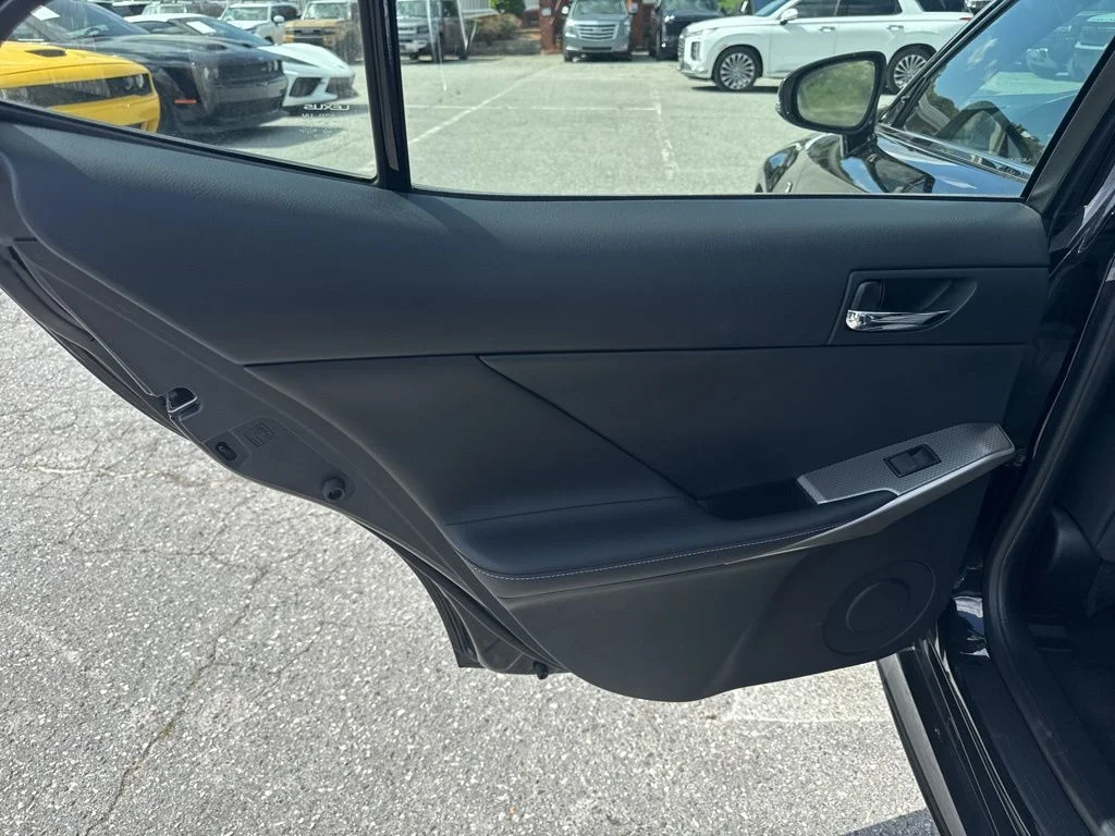 Used 2016 Black Lexus 200t image 28