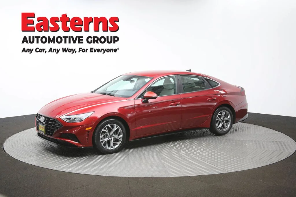 Used 2023 Red Hyundai SEL image 57