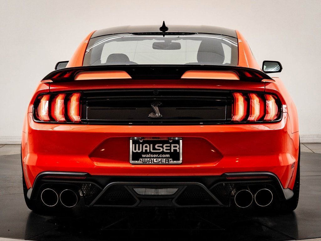 Used 2022 Orange Ford Shelby GT500 image 10