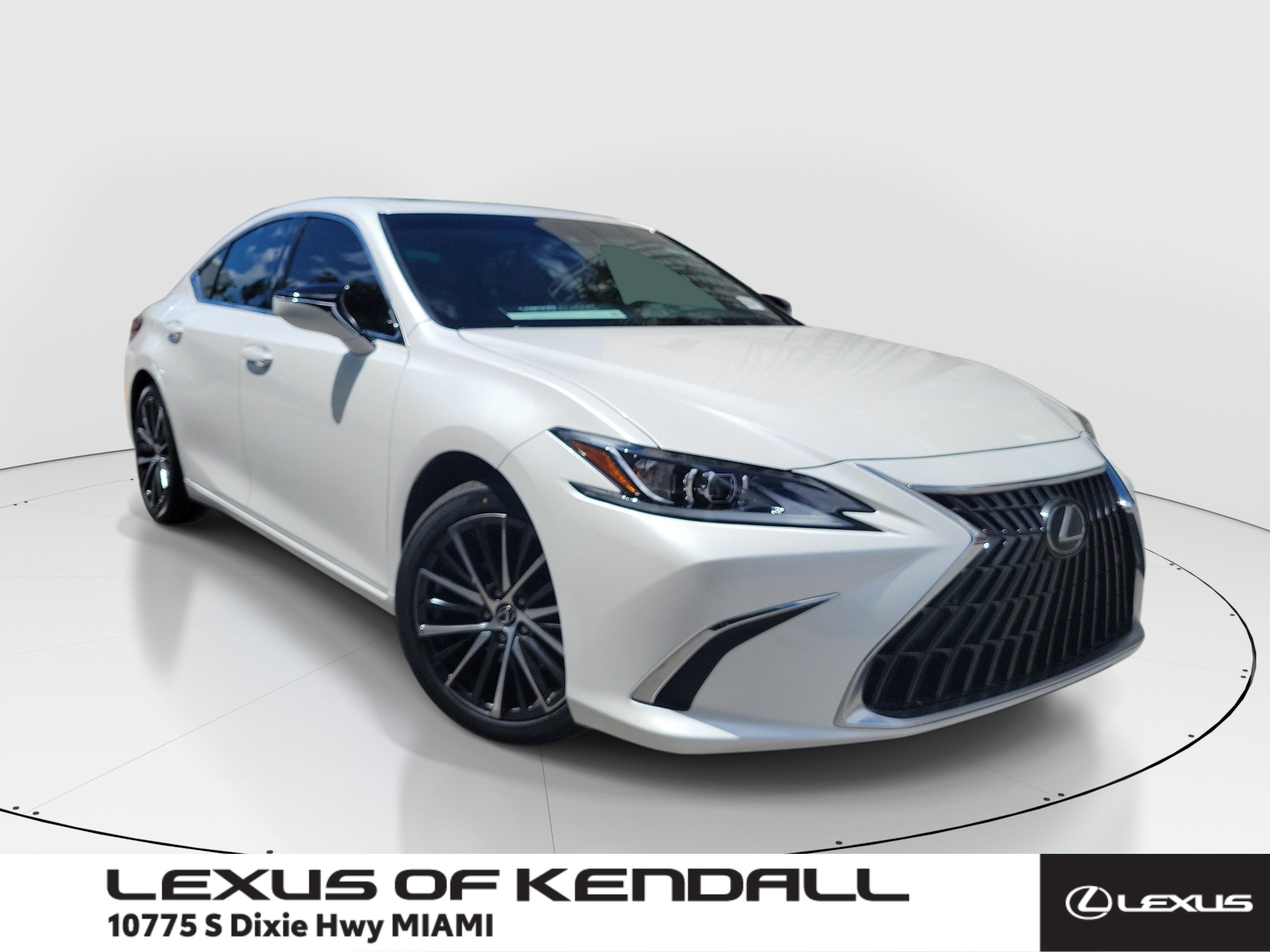 2024 Lexus ES