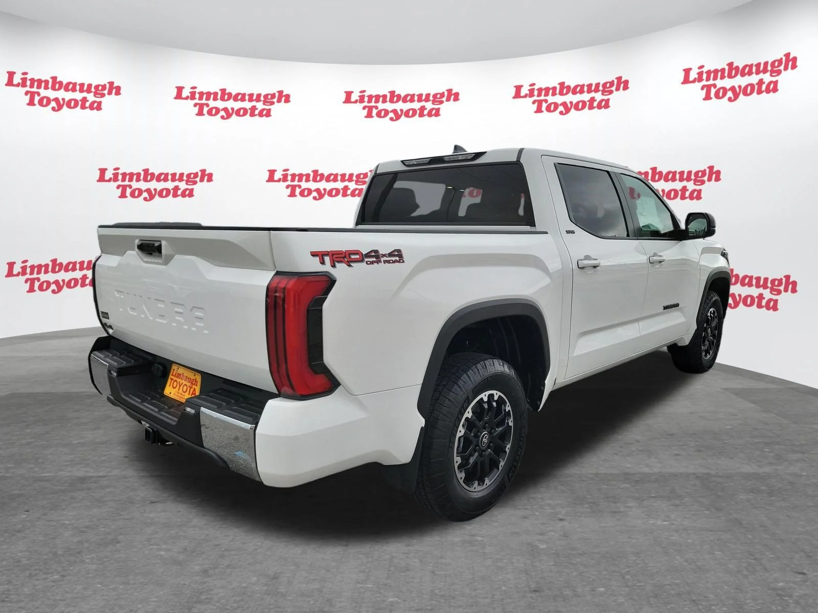 New 2026 Ice Cap Toyota SR5 image 14