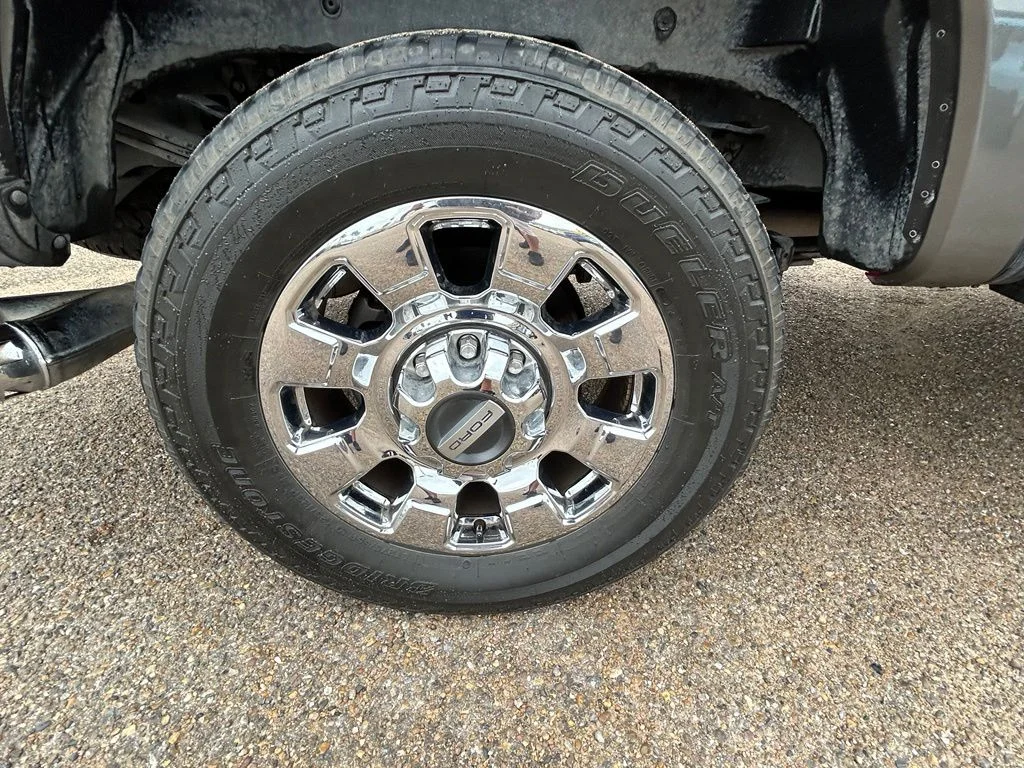Used 2025 Red Ford Lariat image 8
