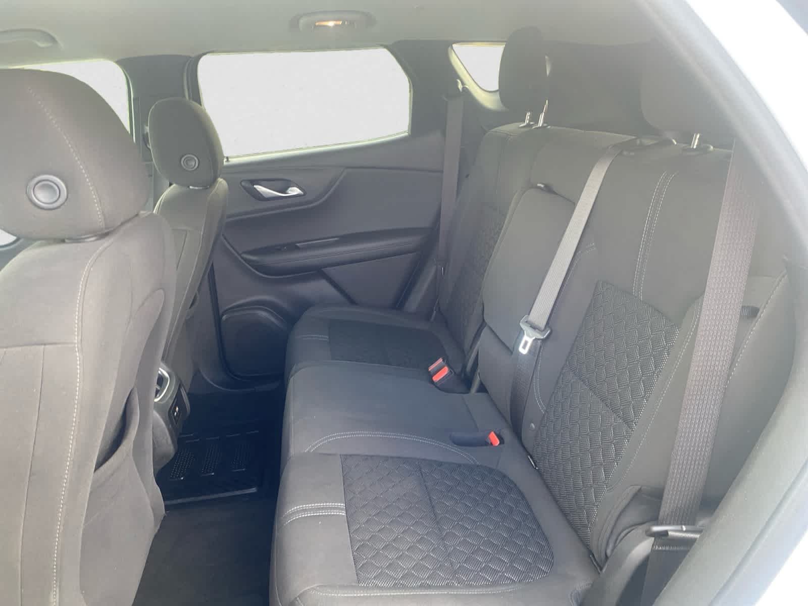 Used 2019 SUMMIT WHITE Chevrolet 2LT image 20