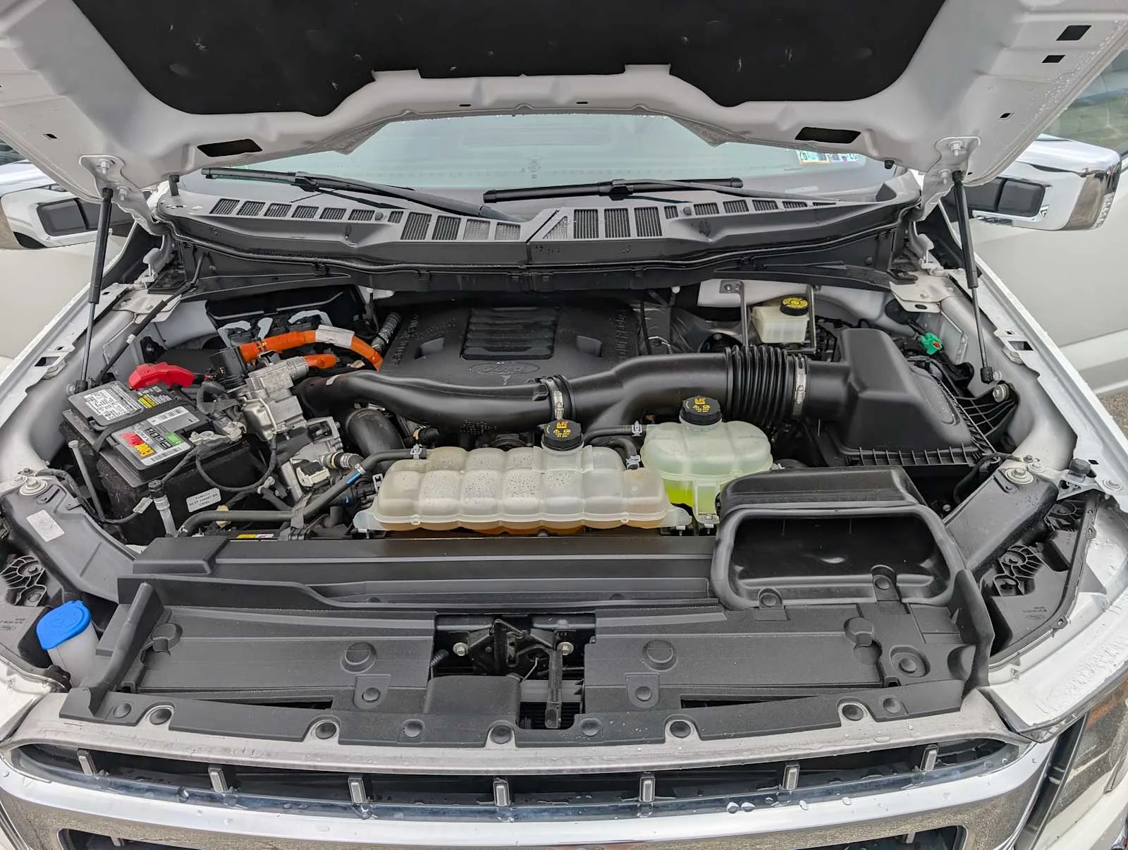 2022 Ford F-150 Lariat - Photo 14
