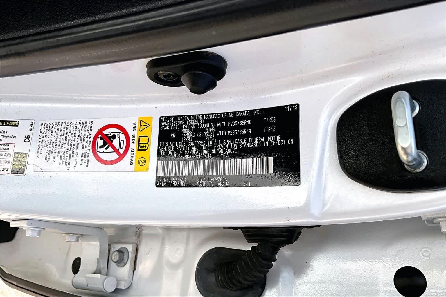 Used 2019 Eminent White Pearl Lexus  image 35