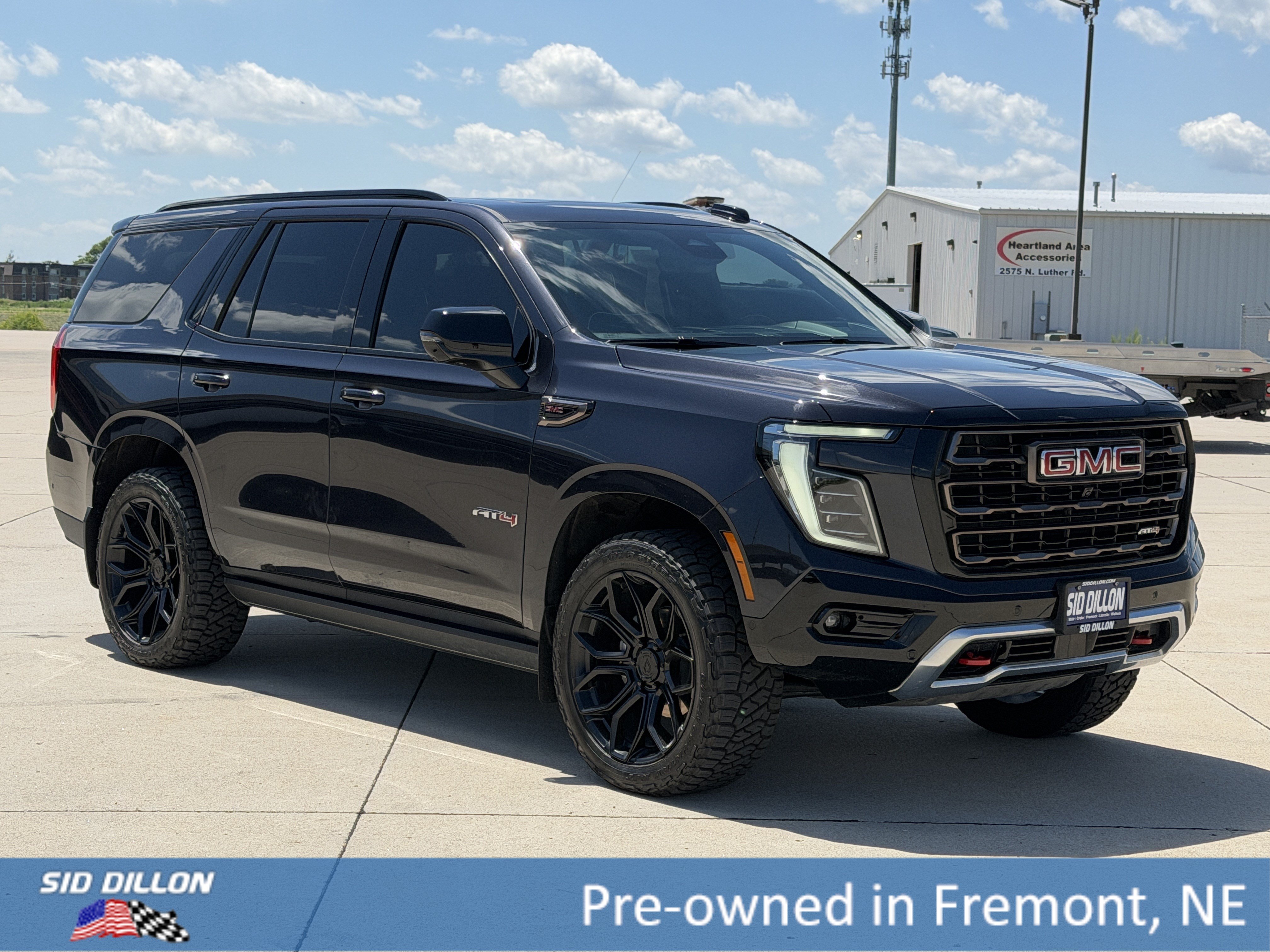 Used 2026 Titanium Rush Metallic GMC AT4 Ultimate image 2