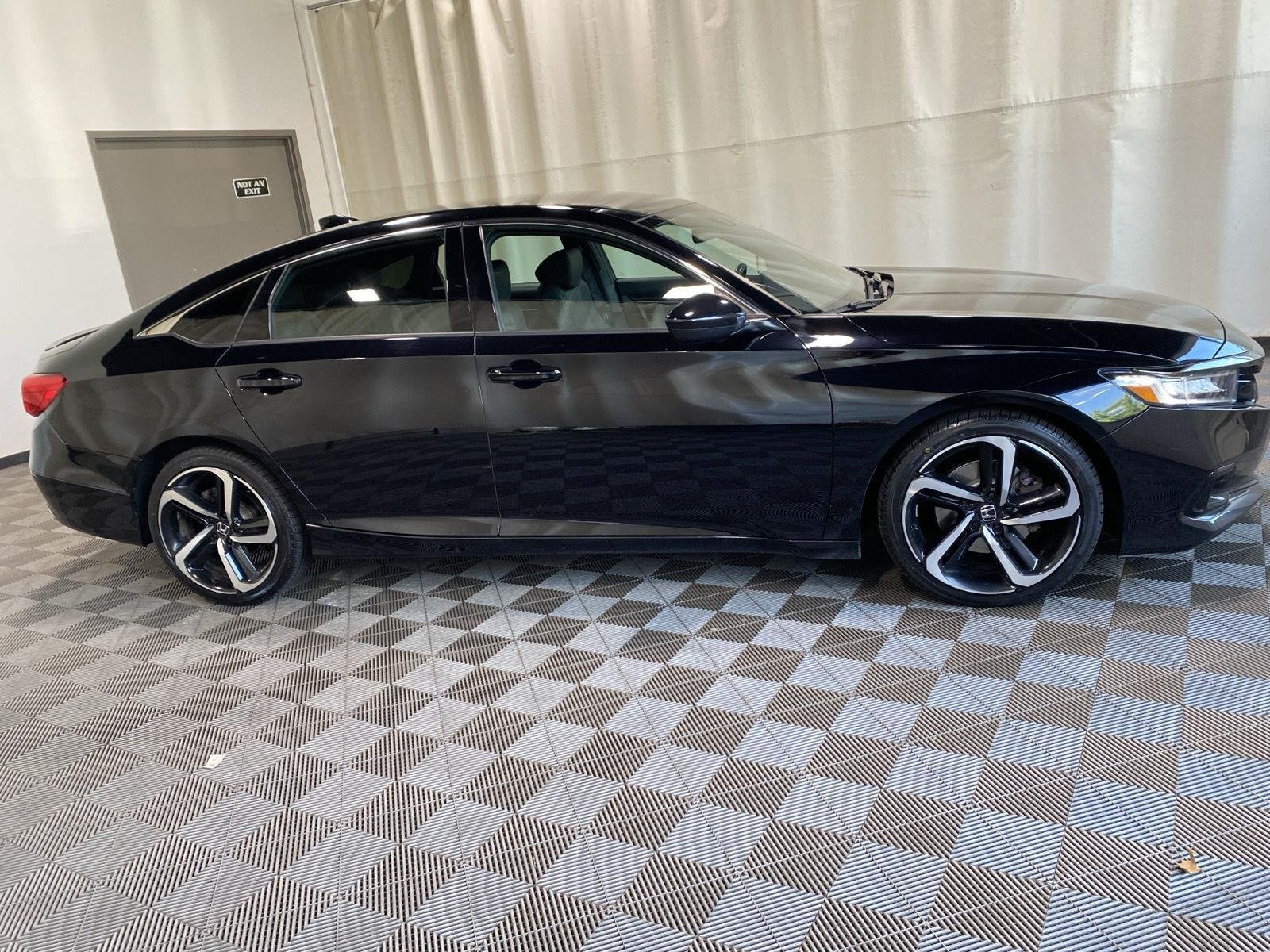 Used 2022 Crystal Black Pearl Honda Sport image 8