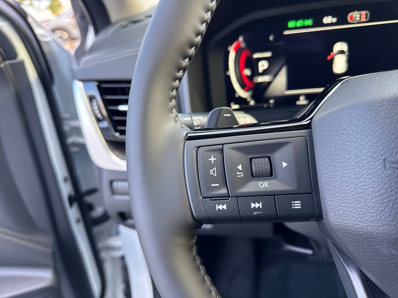 New 2026 Nissan Rogue Platinum 4D Sport Utility