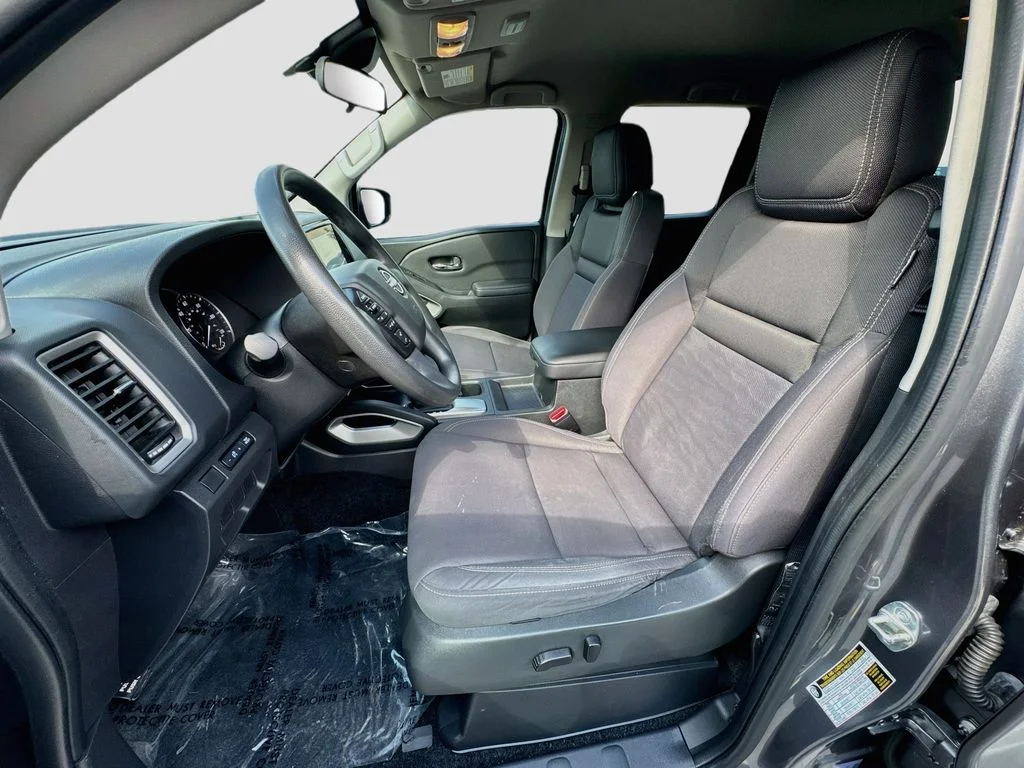 Certified Used 2023 Gun Metallic Nissan SV image 17