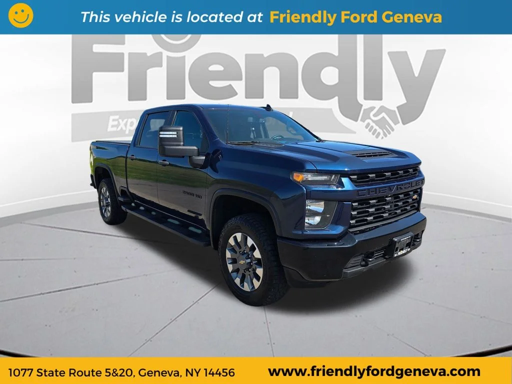 Used 2021 Blue Chevrolet Custom image 3