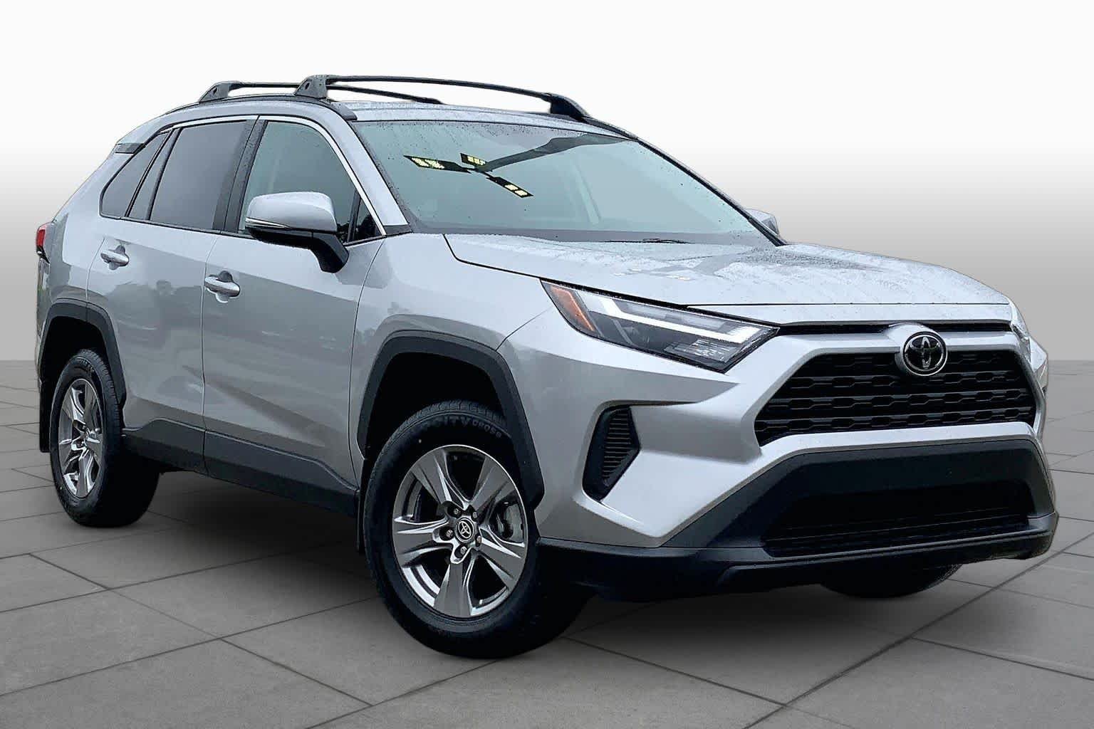Used 2024 Silver Sky Metallic Toyota XLE image 3