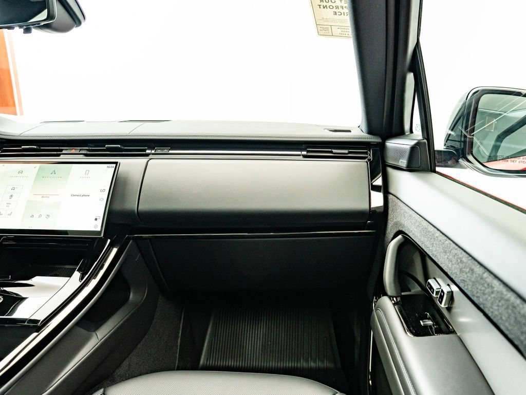 New 2026 Firenze Red Land Rover Dynamic SE image 45