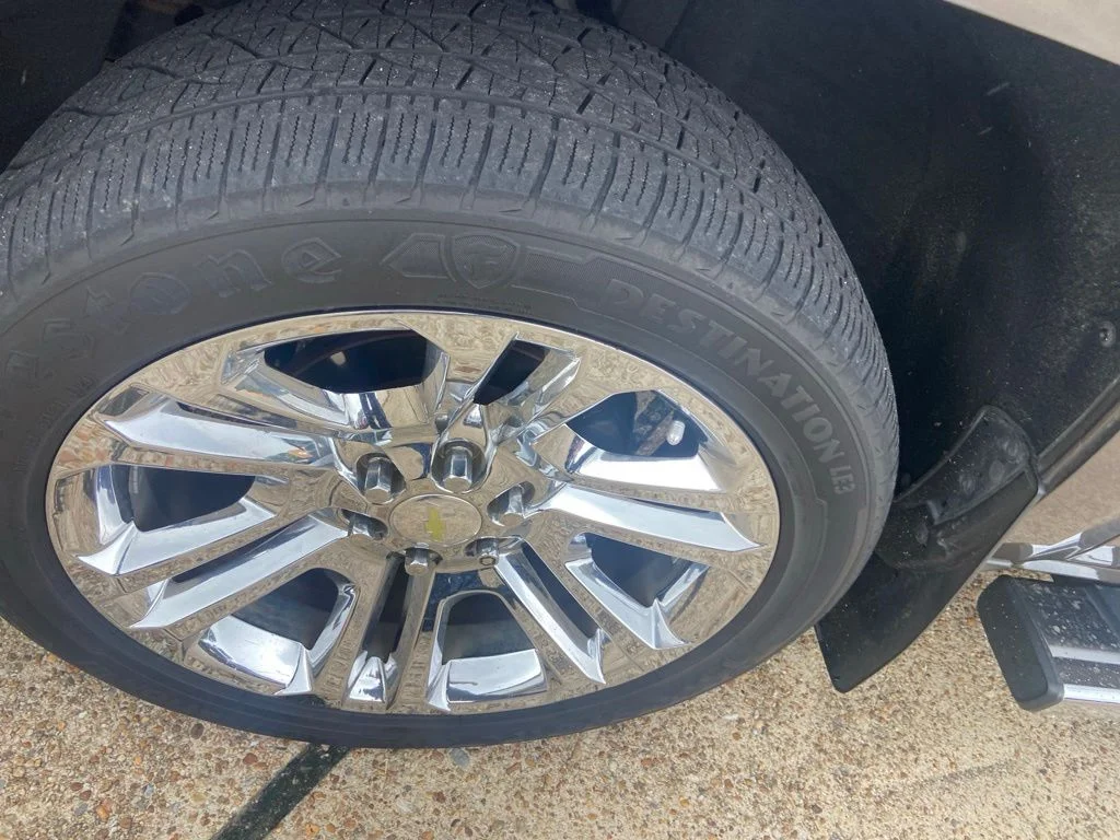 Used 2014 Brown Chevrolet High Country image 27