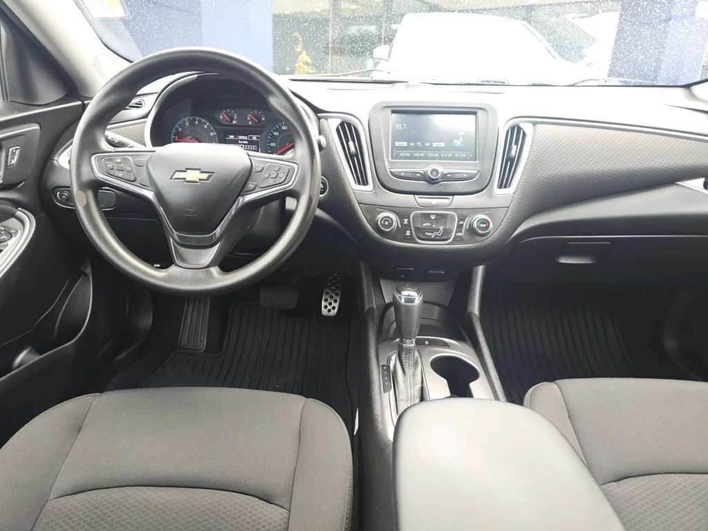2016 Chevrolet Malibu 1LS - Photo 18