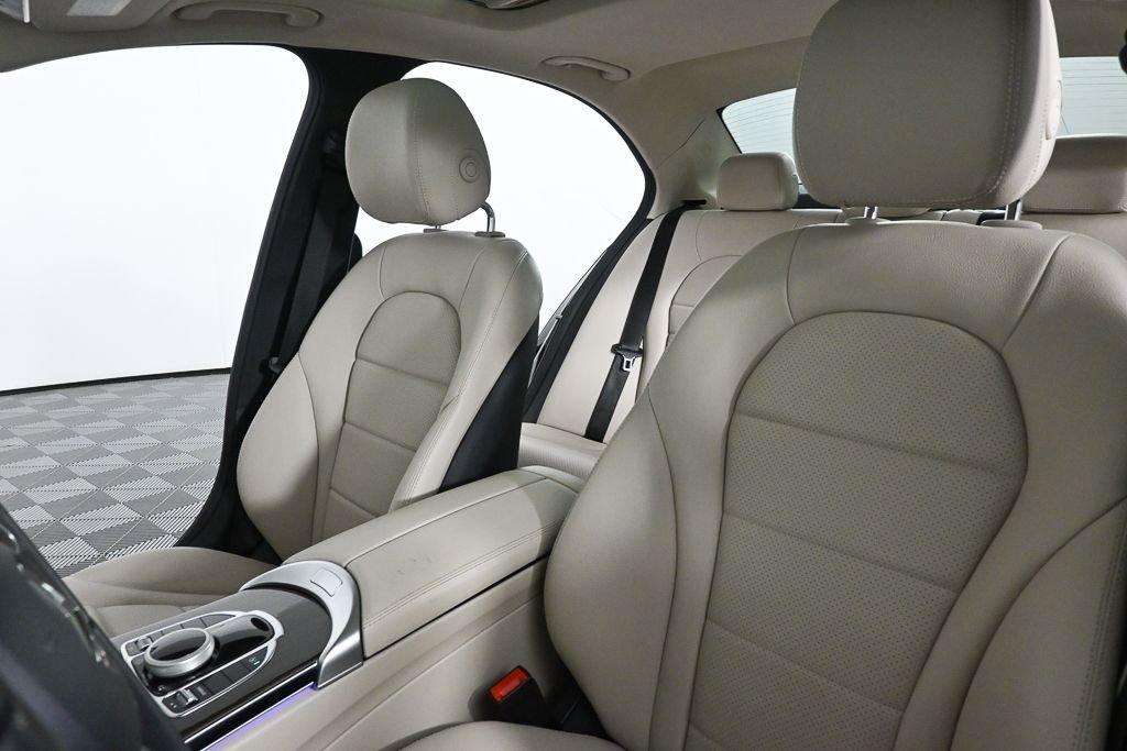 Used 2021  Mercedes-Benz C 300 image 5