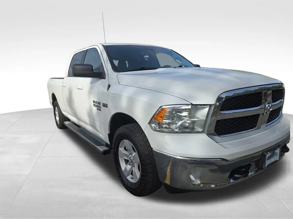 2019 RAM 1500 Classic SLT Crew Cab 4x4 6'4" Box's photo