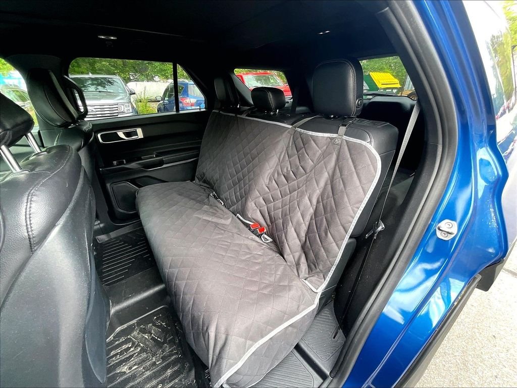 Used 2020 Blue Ford XLT image 15