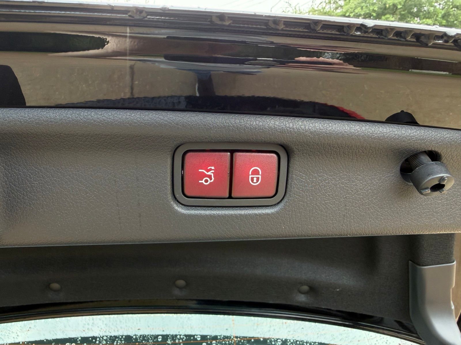 Used 2023 Black Mercedes-Benz C 300 image 16