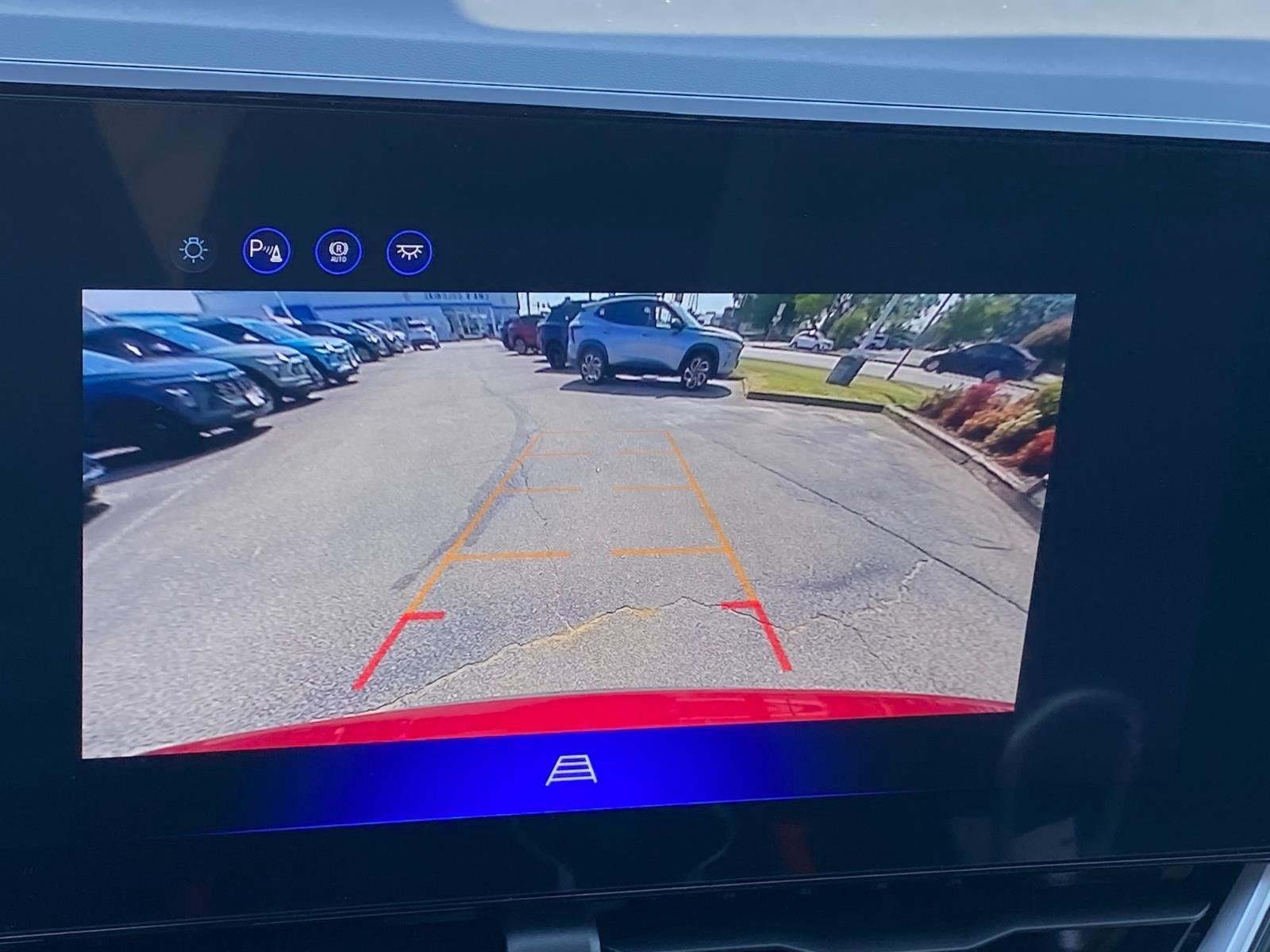 2027 Chevrolet Equinox LT - Photo 17
