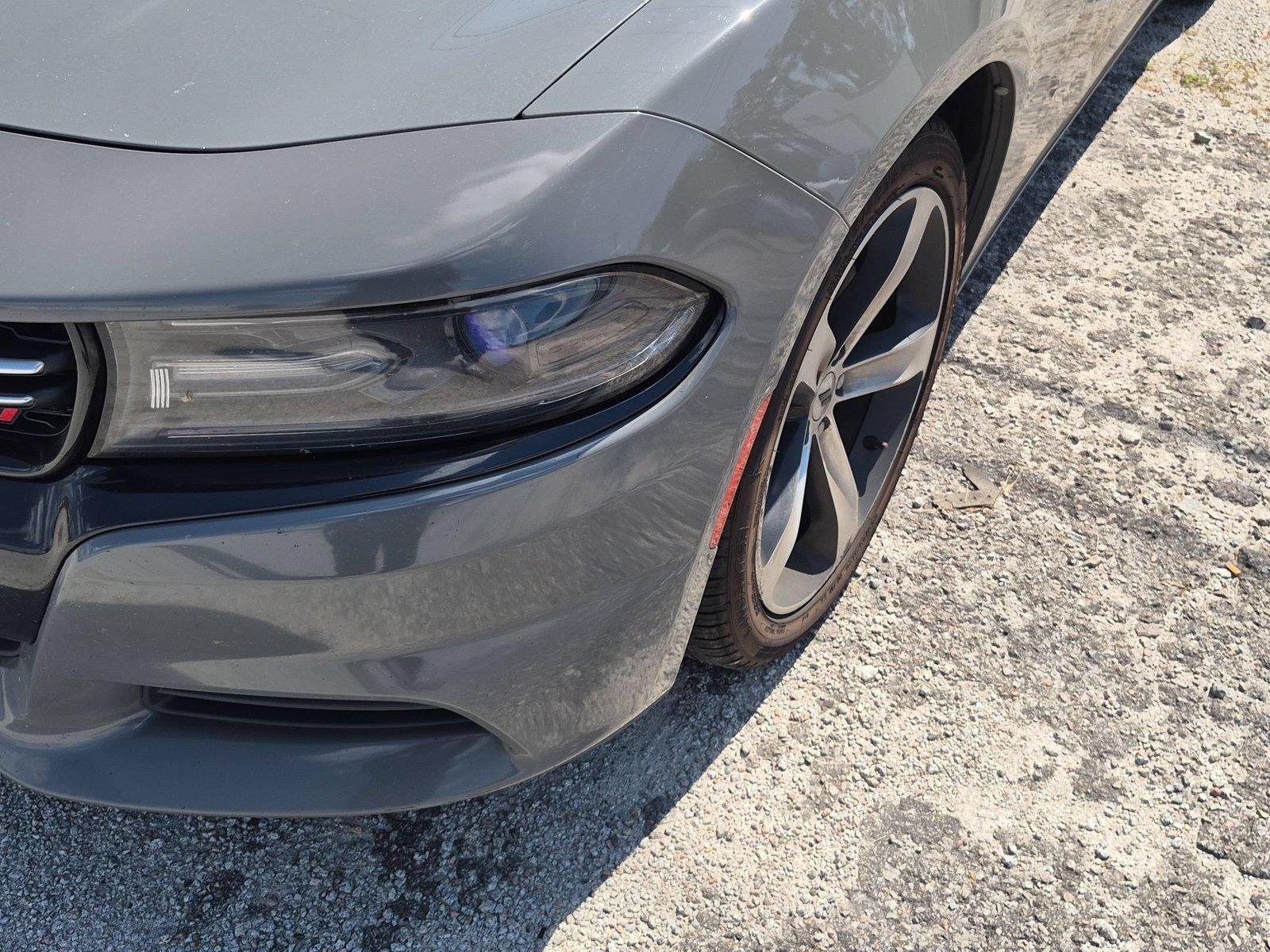 Used 2017 Destroyer Gray Clearcoat Dodge SE image 9