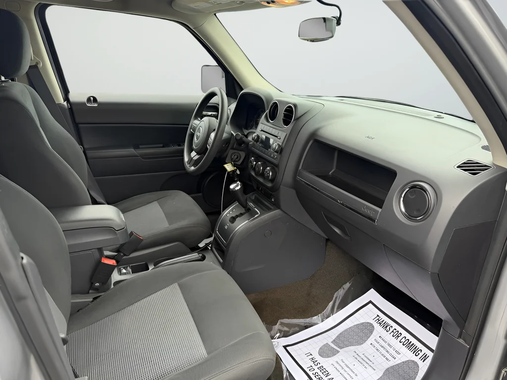 Used 2016 Silver Jeep Sport image 24