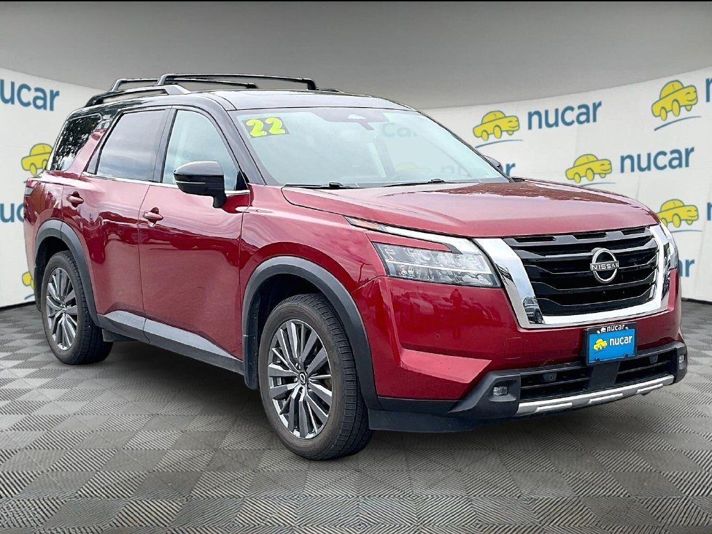 Used 2022 Scarlet Ember Tintcoat/Super Black Nissan SL image 1