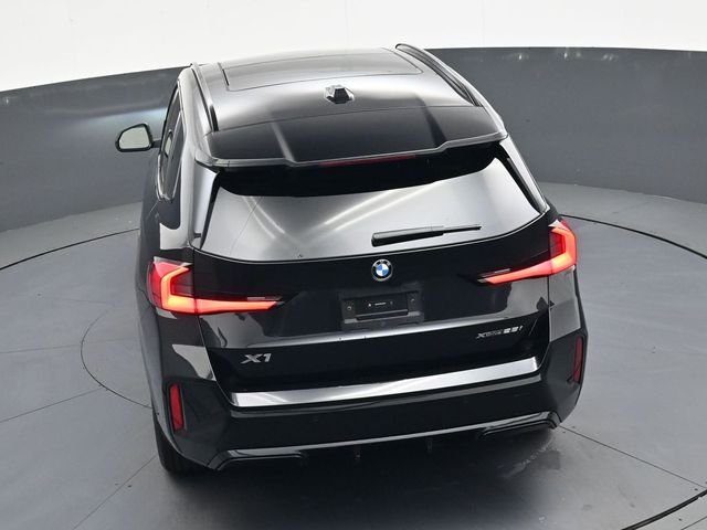 Used 2026 Black BMW xDrive28i image 22