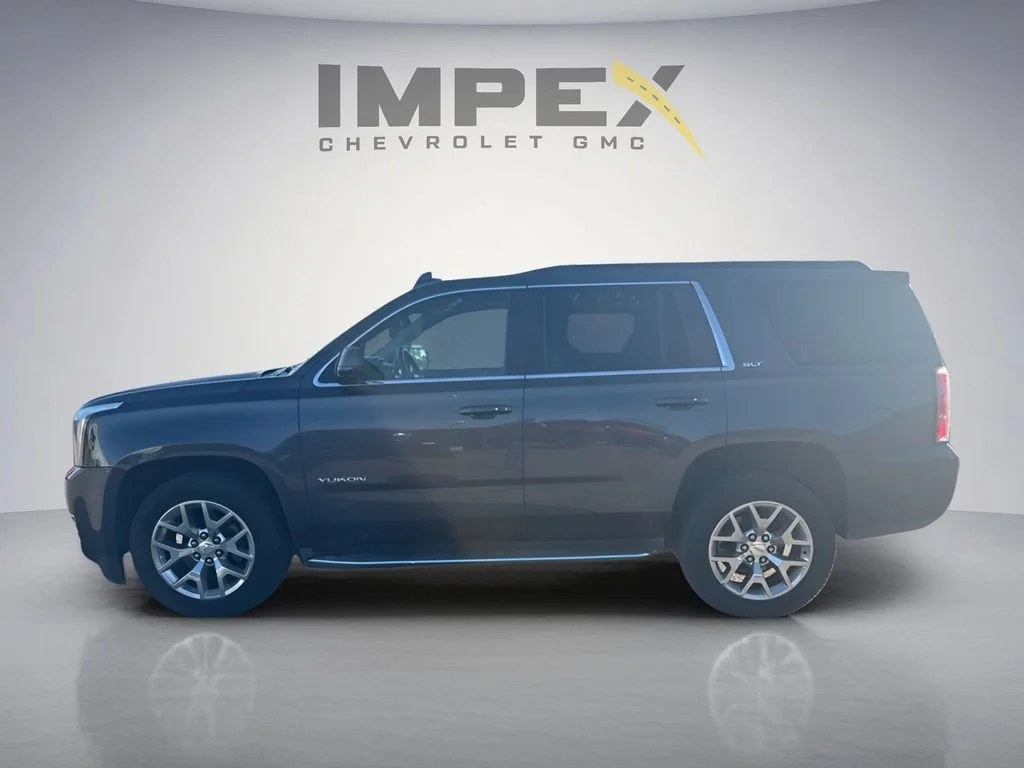 Used 2016 IRIDIUM METALLIC GMC SLT image 2