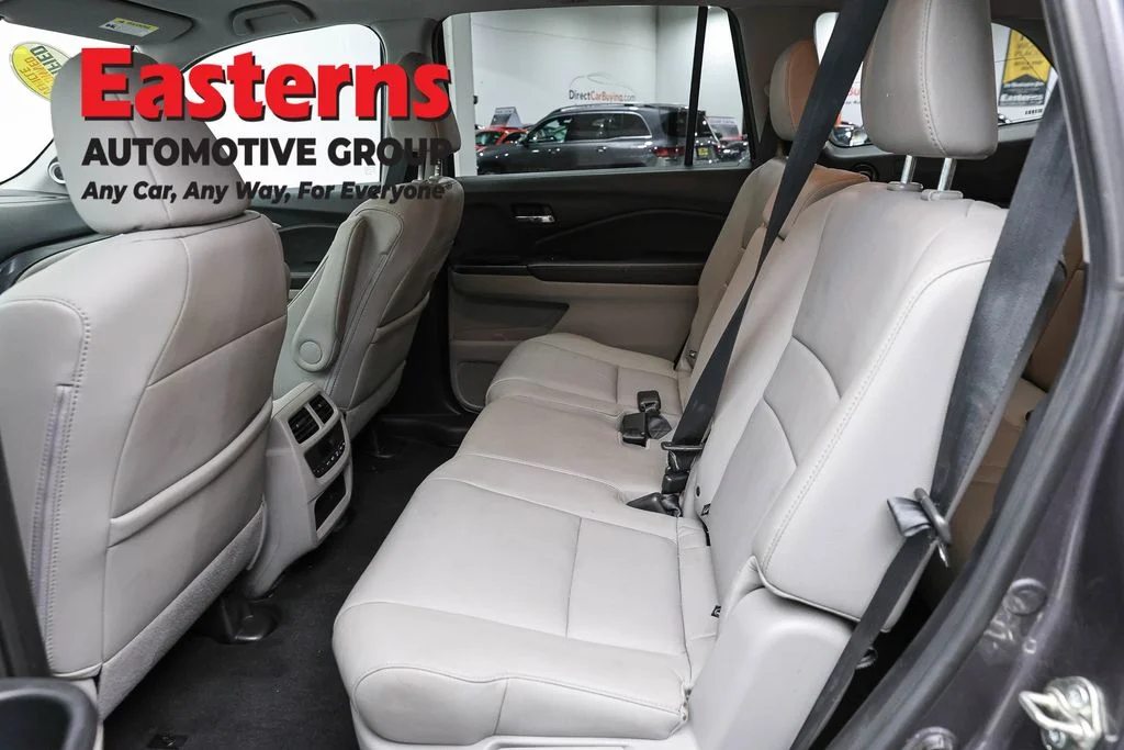 Used 2018 Gray Honda EX-L image 20