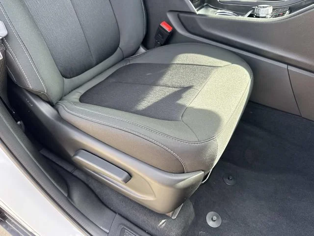 New 2026 White Jeep Laredo X image 13