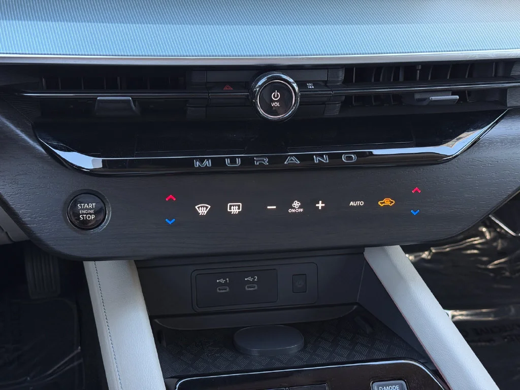 Used 2026  Nissan Platinum image 28