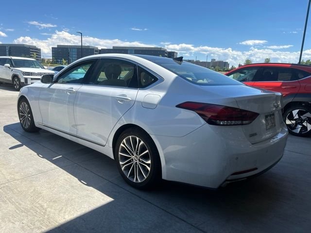 Used 2015 White Hyundai 3.8 image 4