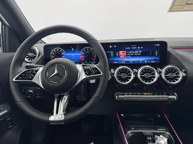New 2026 Polar White Mercedes-Benz GLA 250 image 45