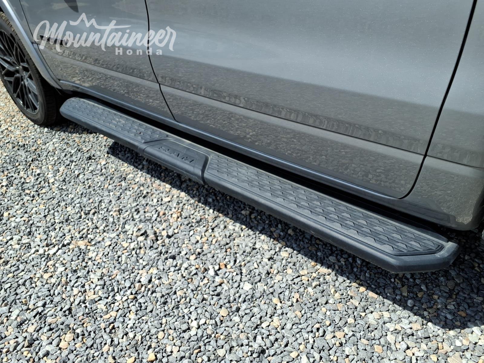 Used 2022 Billet Silver Metallic Clearcoat Ram Laramie image 18